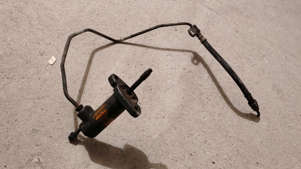 Рабочий тормозной цилиндр W210