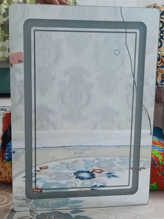 Зеркало  9000 тг