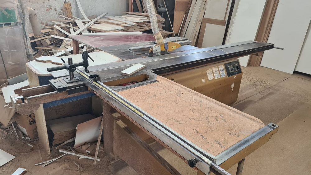 Circular Debitat pal mobila