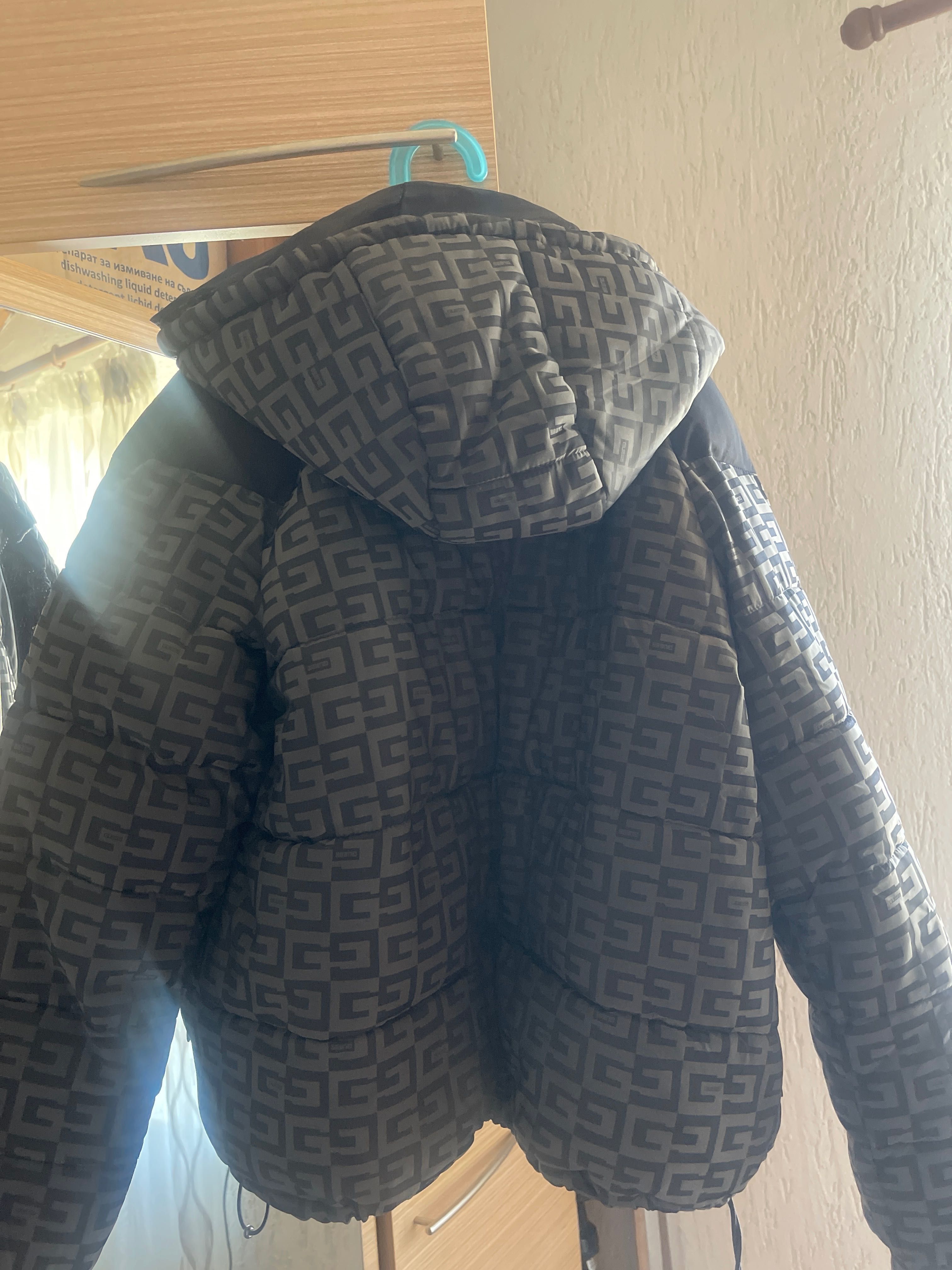 Яке Guess размер S