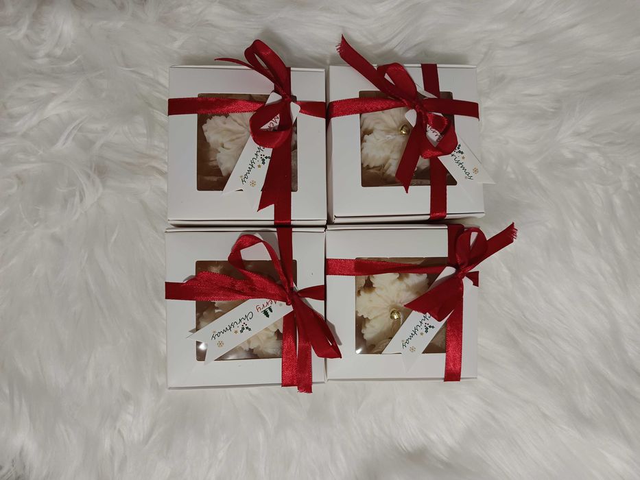 Lumânări decorative - cadouri pentru cei dragi de Crăciun