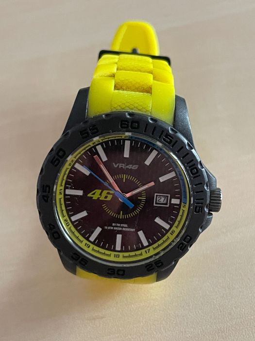 Часовник Yamaha  VR/46