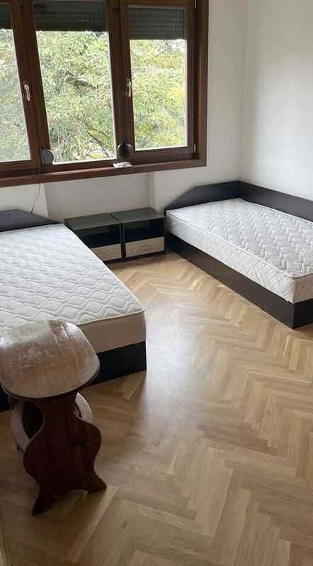 Дава се под наем Тристаен апартамент в Пловдив, Център - 100 кв.м за 500 € - Снимка #6