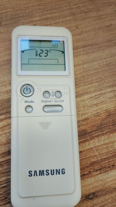 Дистанционно за климатик