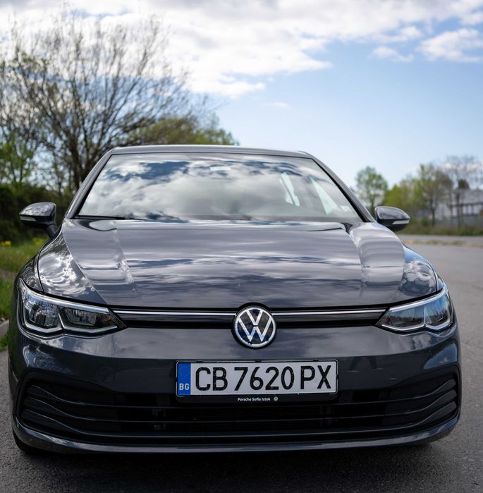Продавам Volkswagen Golf 8 - Life 1.5 e-TSI hybrid