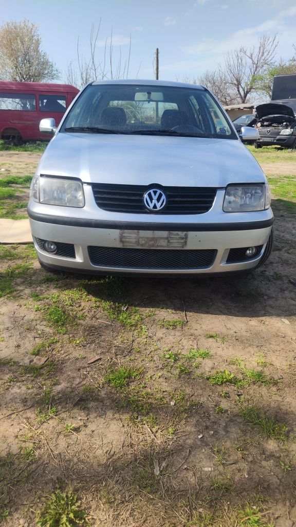 Volkswagen polo 1.4i 75к.с на асти