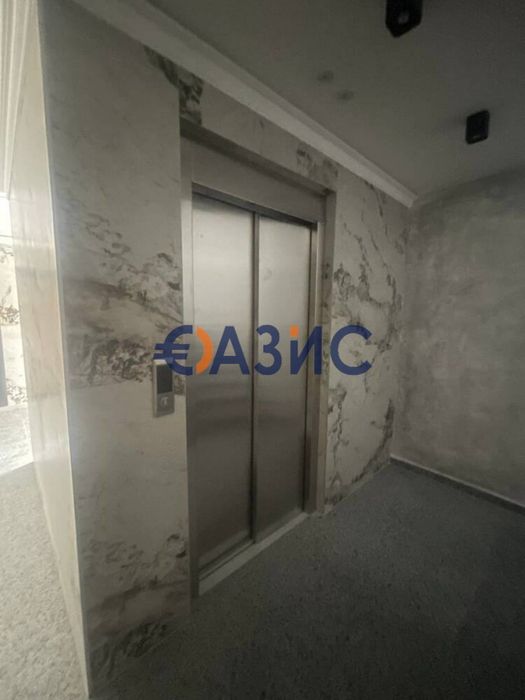 Апартамент с 1 спалня и изглед към морето в комплекс "Скарабей 21",