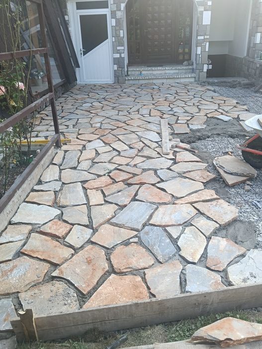 Piatra naturala si montaj