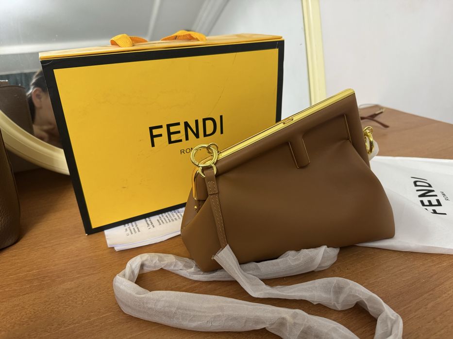 Fendi сумка новая оригинал!
