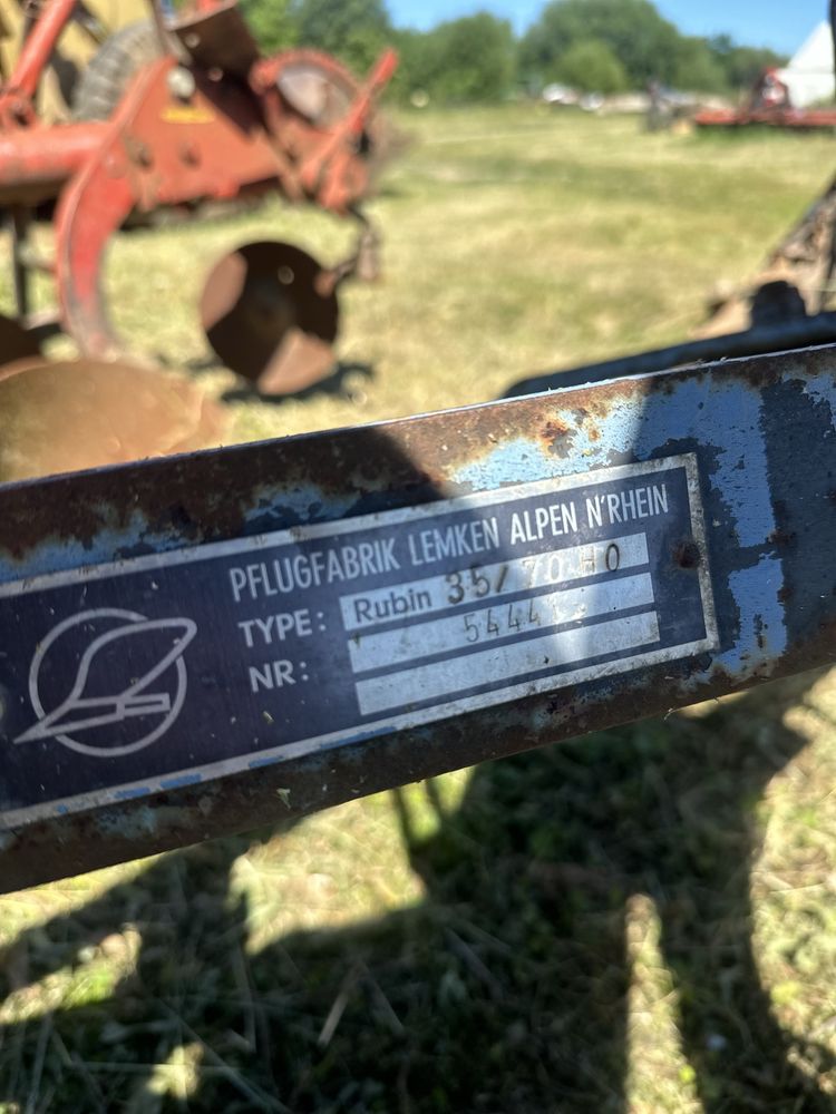 Plug reversibil 2 brazde lemken