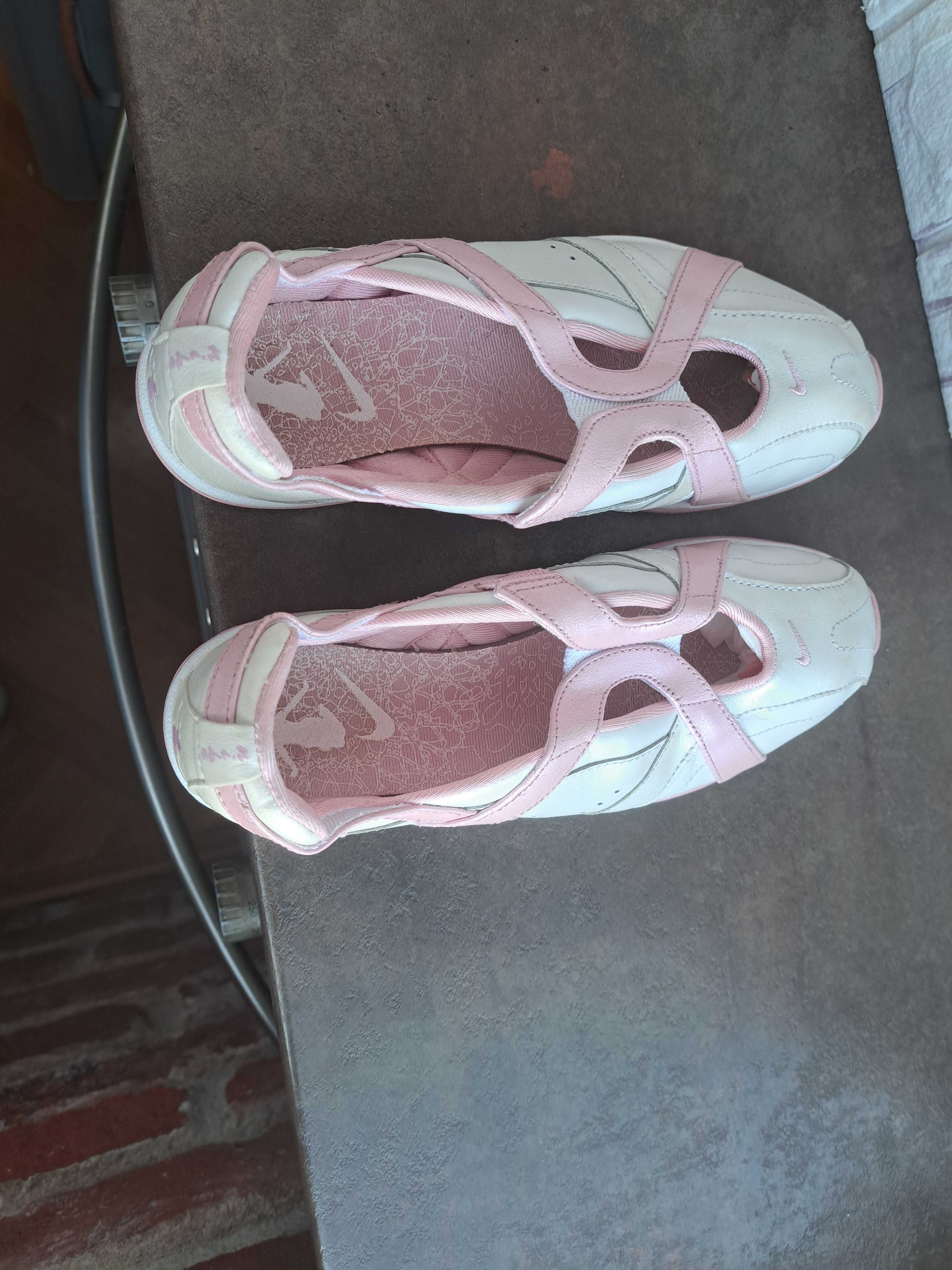 детски,летни отворени обувки за момиче,кожени балерини,номер36 Nike