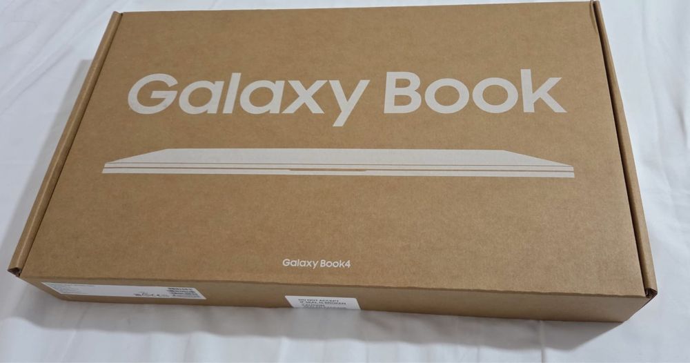 Laptop samsung book4