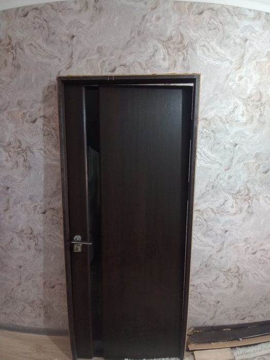 Продаётся межкомнатная дверь