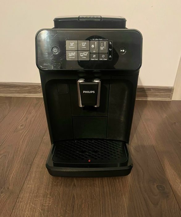 Cafetieră espressor automat Philips Series 1200 – Stare foarte bună