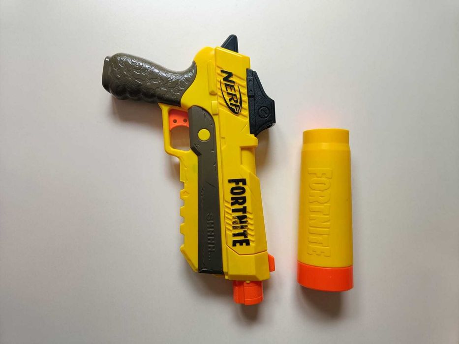 Пистолети Nerf Fortnite