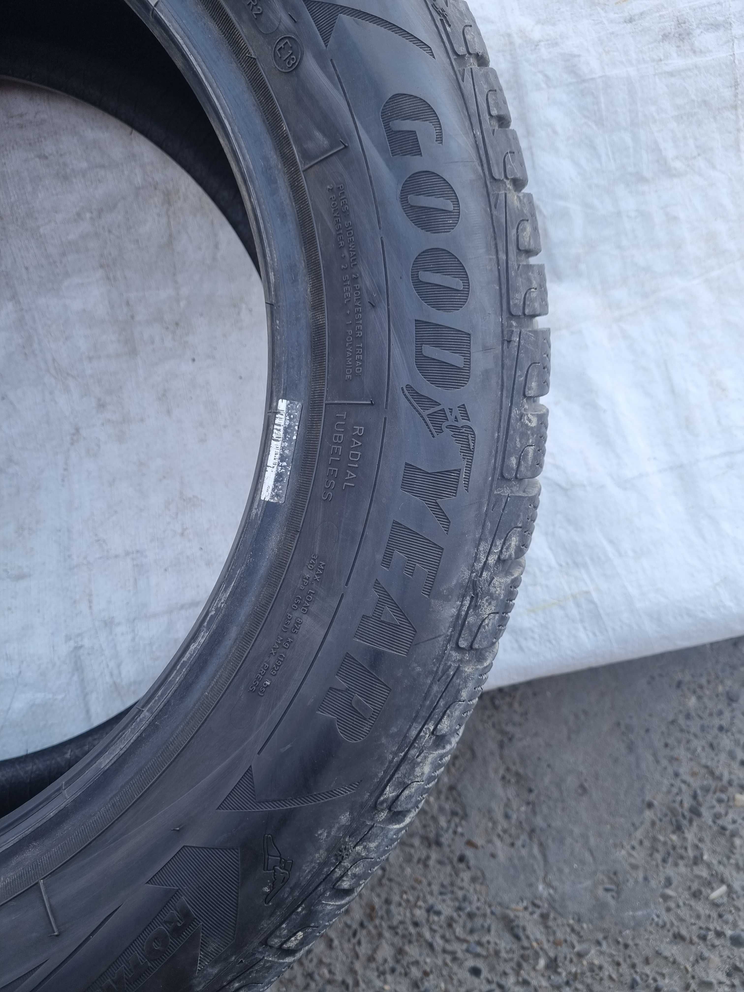 Anvelopa 235 55 17 GoodYear UltraGrip Performance Iarna 1 Bucata