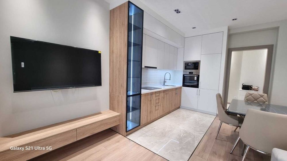 сдается квартира на NRG Oybek 3х ком.