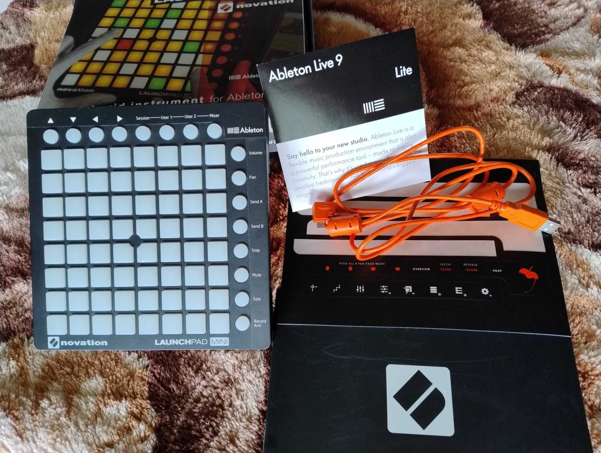 Novation Launchpad Mini