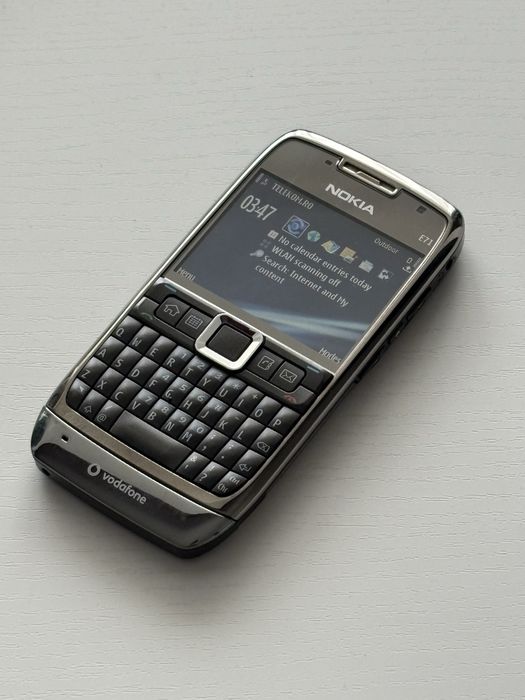 NOKIA E71 impecabil, perfect functional! Liber in orice retea