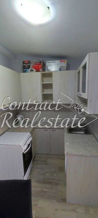 Дава се под наем Двустаен апартамент в Варна, Колхозен пазар - 35 кв.м за 255 € - Снимка #2