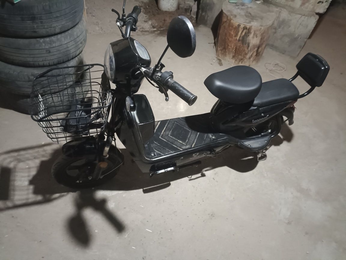 Продам мопед состояние отличное