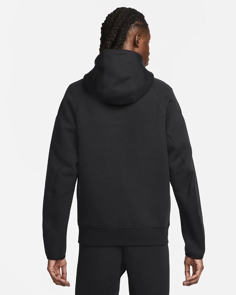 Nike Tech Fleece - M и L Размер Оригинални