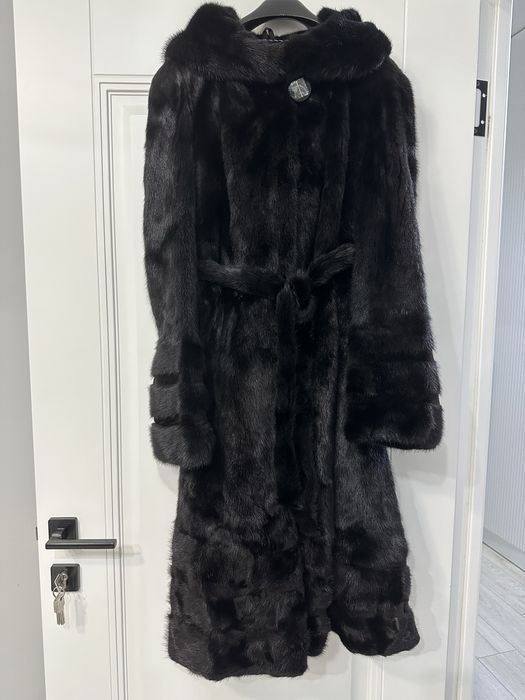 Норковая шуба 42-44 размер