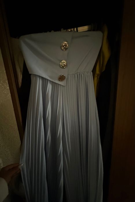 Носени са няколко пъти