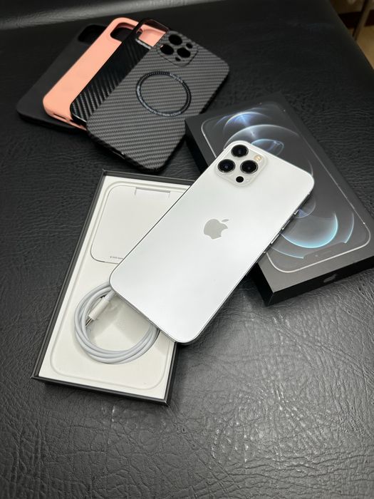 Iphone 12 pro max акб92%.