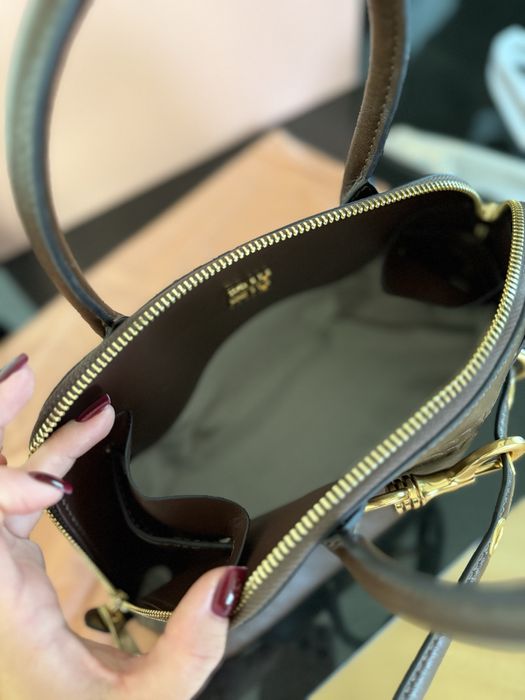 Miu miu черна чанта НАЛИЧНА 299лв