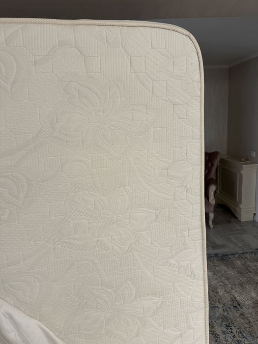 Saltea pat inpecabil