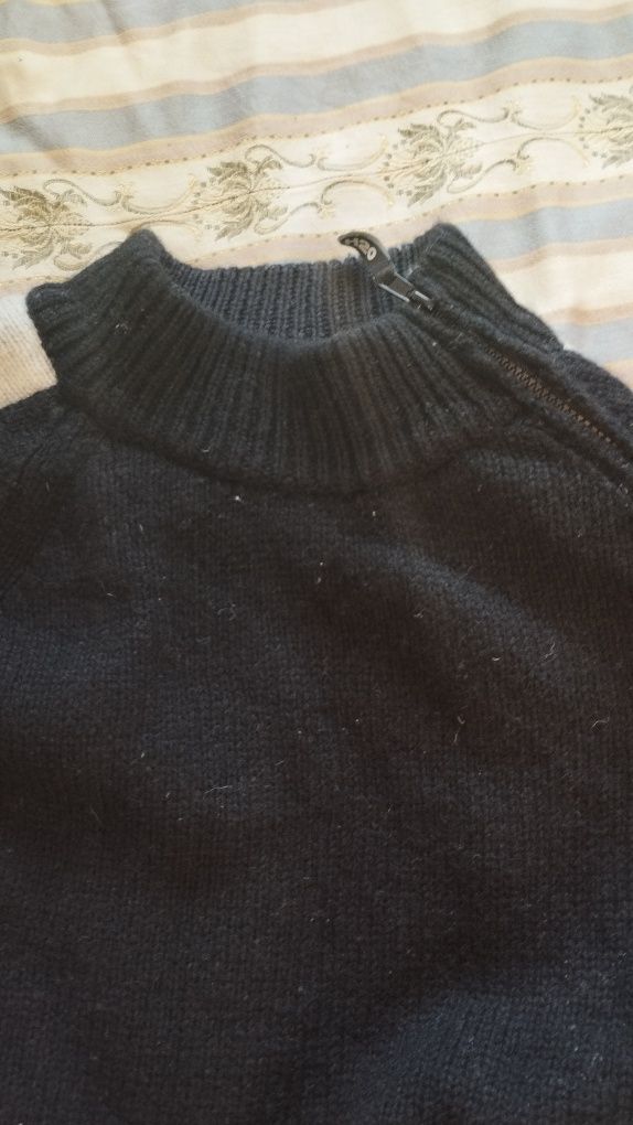 Мъжки пуловер H2O 100% шотландска вълна