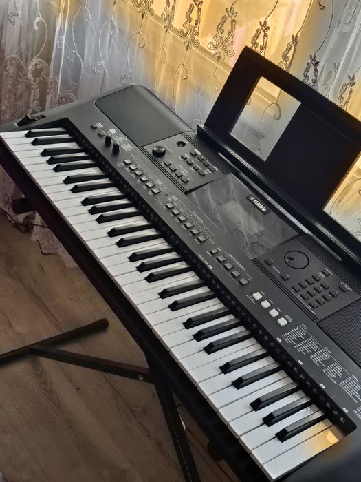 Iamaha psr e463 stare perfecta,  cumpărată acum cateva zile