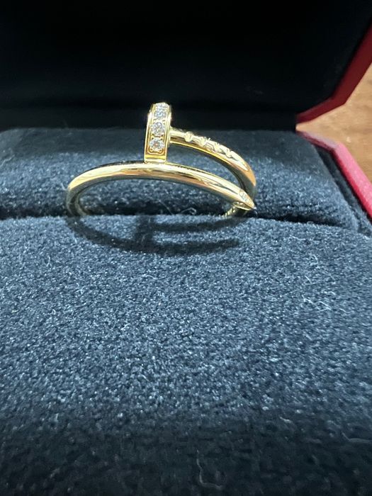 Пръстен Cartier juste un clou diamond