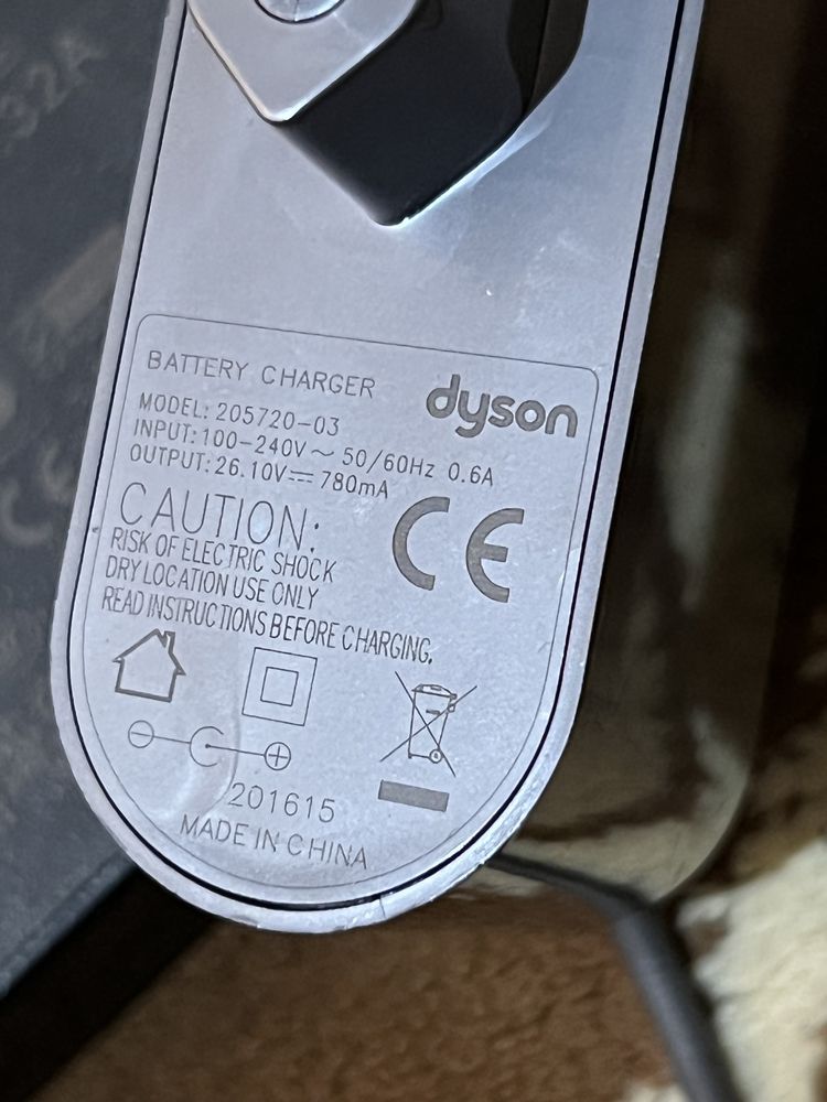 Dyson încărcător alimentator original aspirator