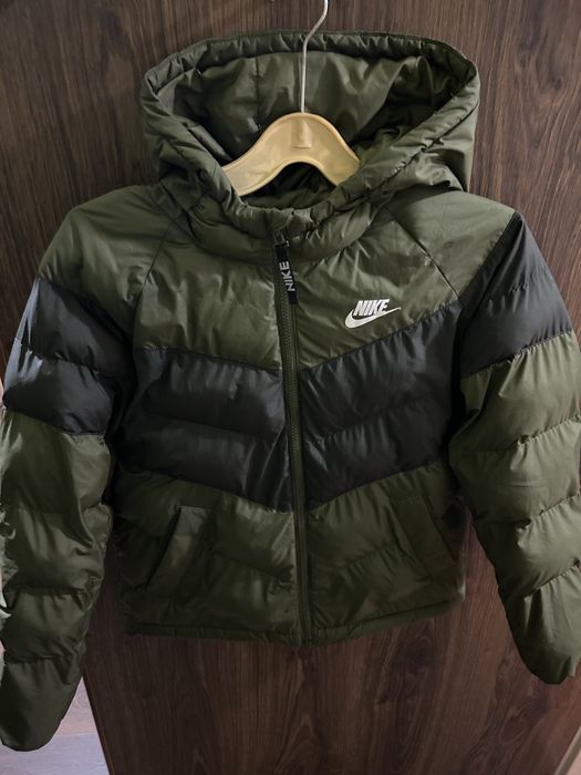 Зимно яке на Nike