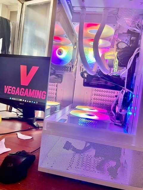 Геймърски компютър Ryzen 7 RX 6600 и водно | Нови части с гаранция