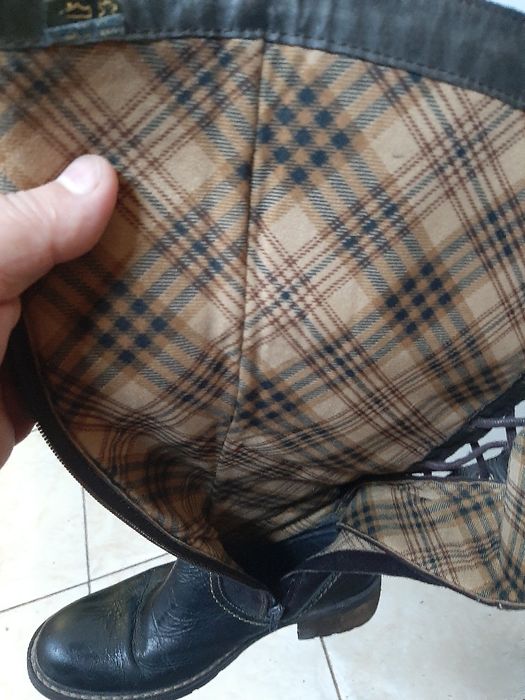 Vând cizme de dama din piele întoarsă cu piele