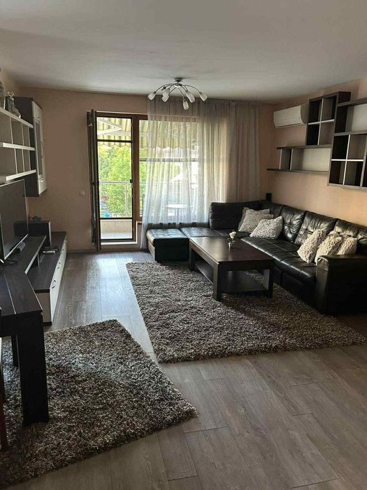 Дава се под наем Тристаен апартамент в Пловдив, Кършияка - 120 кв.м за 485 € - Снимка #1