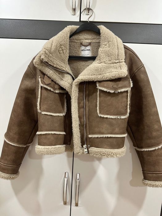 Дамско палто Bershka