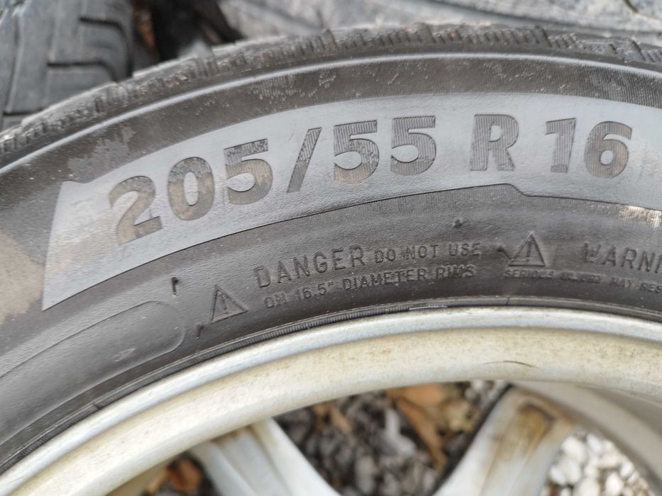 Джанти със зимни гуми 205/55/16 5х112