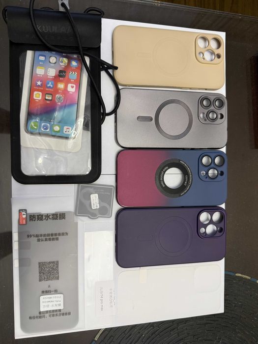 Apple iPhone 14 Pro Max 256GB Gold+много аксесоари. Пълен комплект