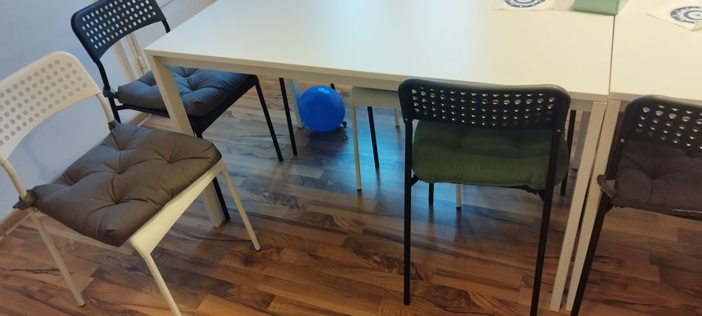 De vânzare 3 mese albe Ikea