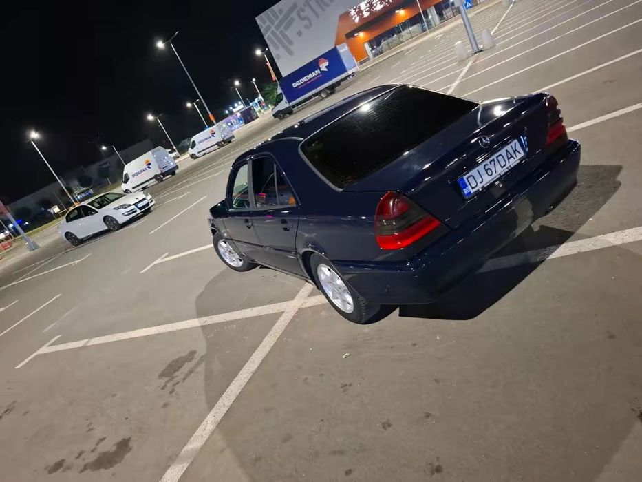 Mercedes w202 c180 an 1997