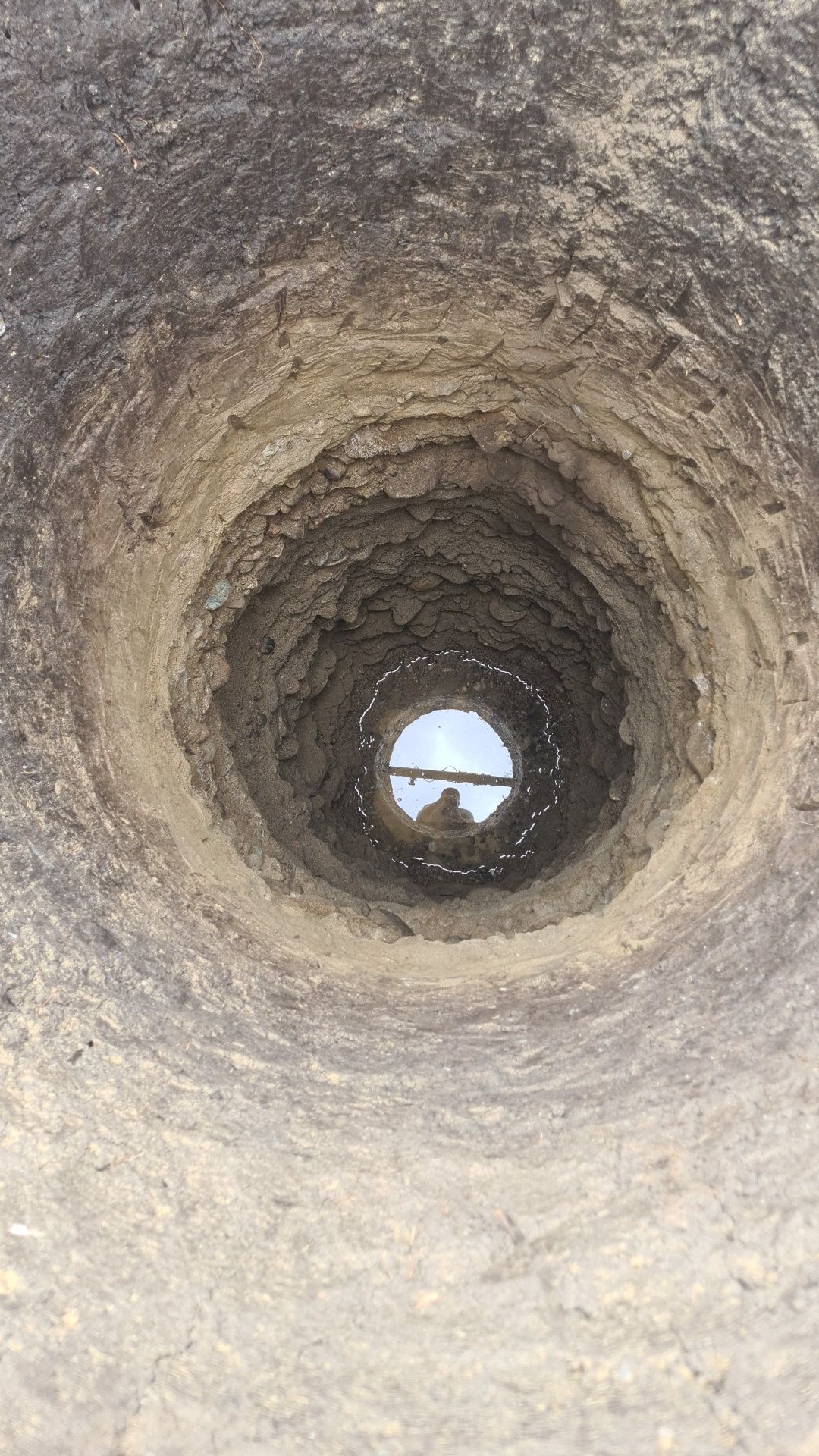 Fantani ,tuburi de beton ,camine