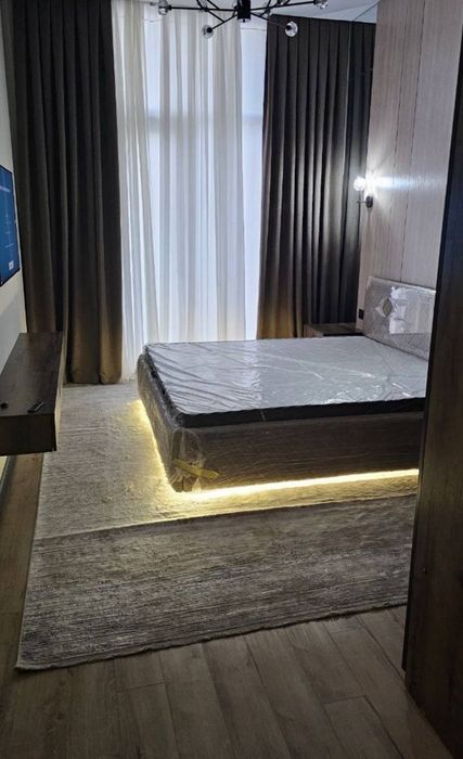 Продается 2х комнатная квартира в ЖК Oq Saroy Deluxe , МирзоУлугбек