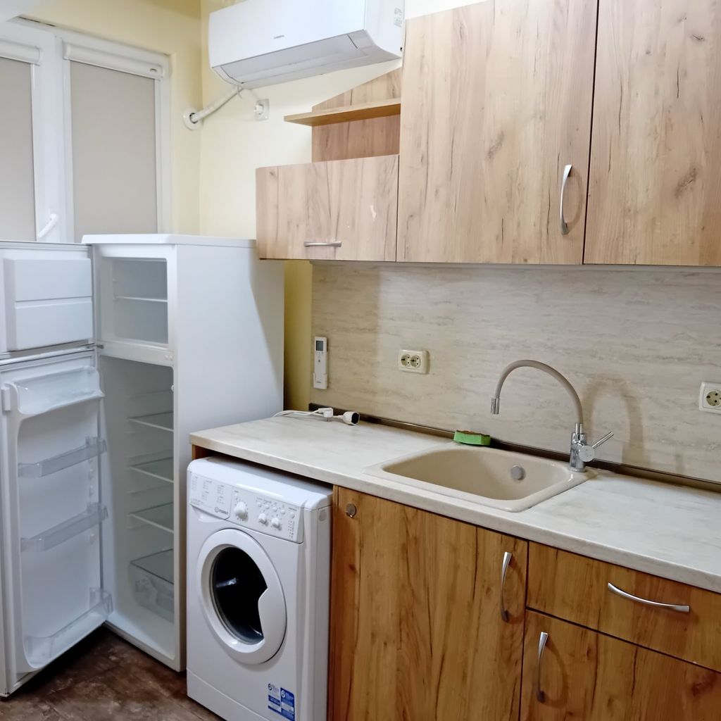 Дава се под наем Едностаен апартамент в Димитровград - 35 кв.м за 178.5 € - Снимка #5