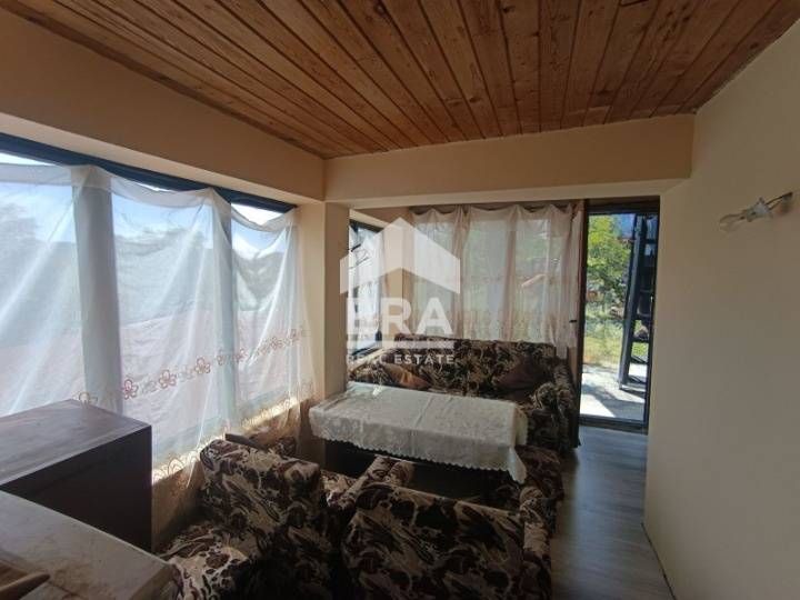 Ексклузивно! Къща с горска панорама във вилната зона на с. Осеново, РЗ