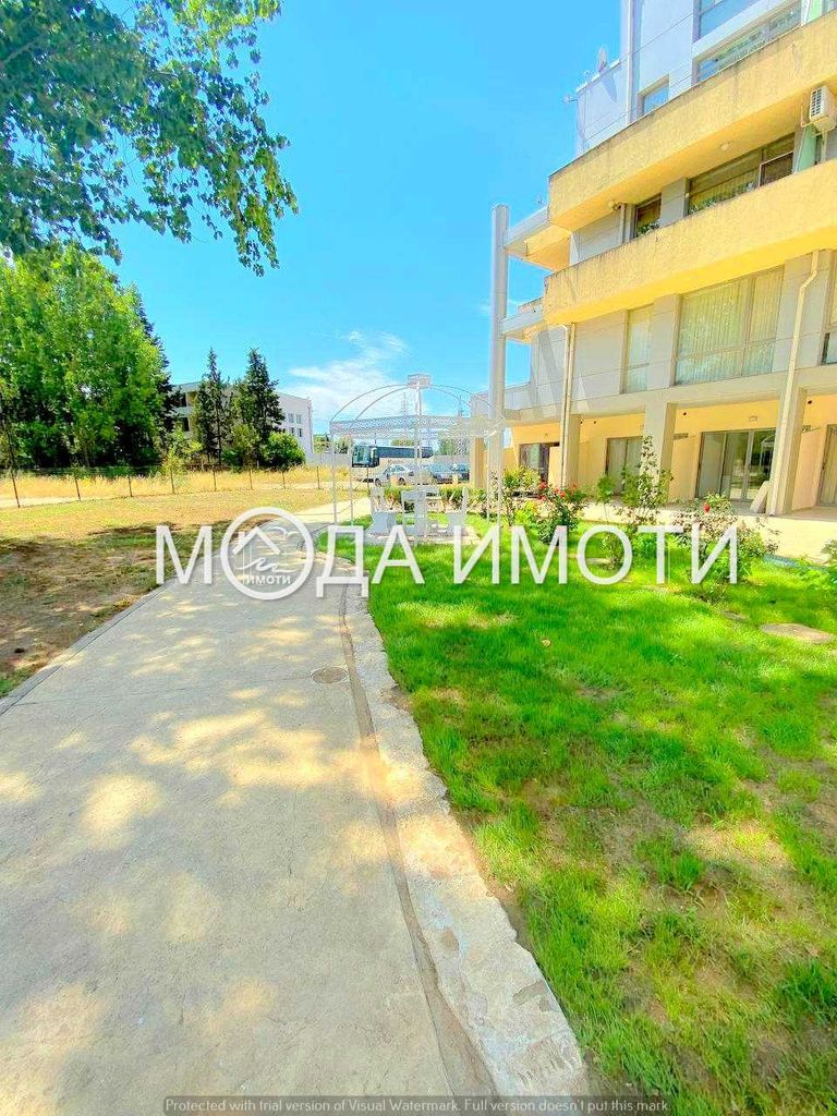 Продава се Двустаен апартамент в к.к. Слънчев бряг - 93 кв.м за 720 €/кв.м - Снимка #8