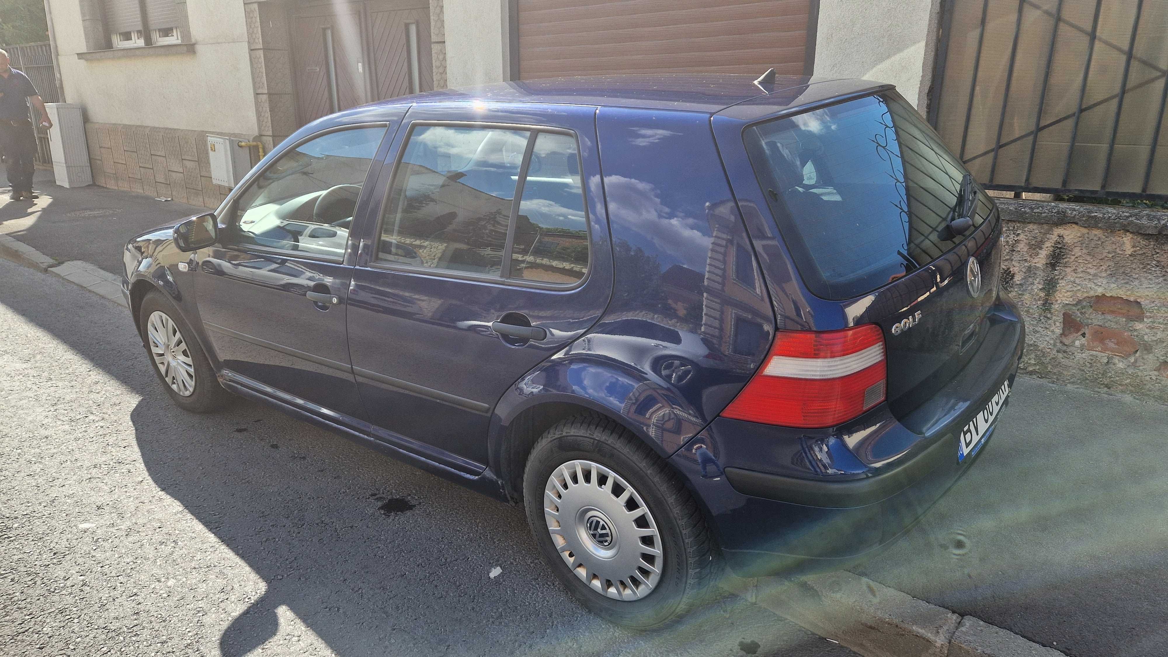 Volkswagen Golf 4